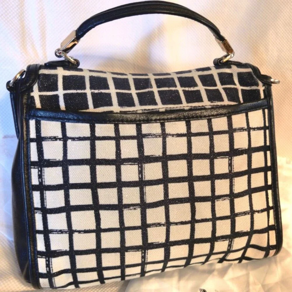 Coach Madison Sadie Top Handle or Crossbody in Black/Cream EUC + NWT Gold Chain - Picture 10 of 16